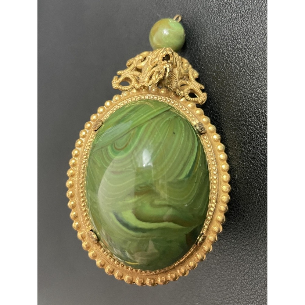 Vintage Miriam Haskel Pendant Egg Green Swirl Orb Pendant Gold‎ Tone Filigree - Picture 3 of 8